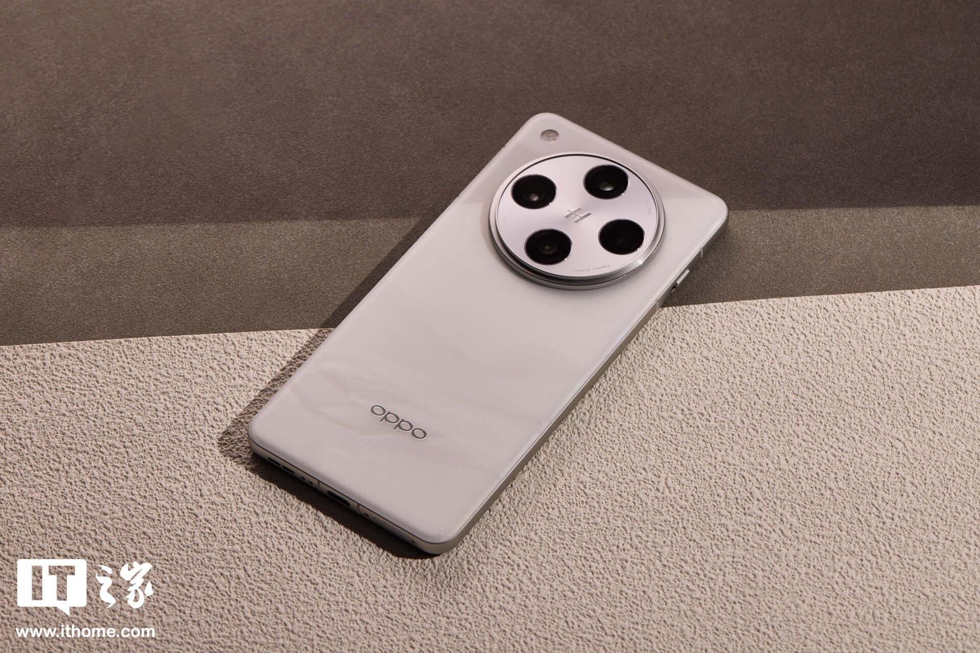 OPPO Find X8 Pro实拍图