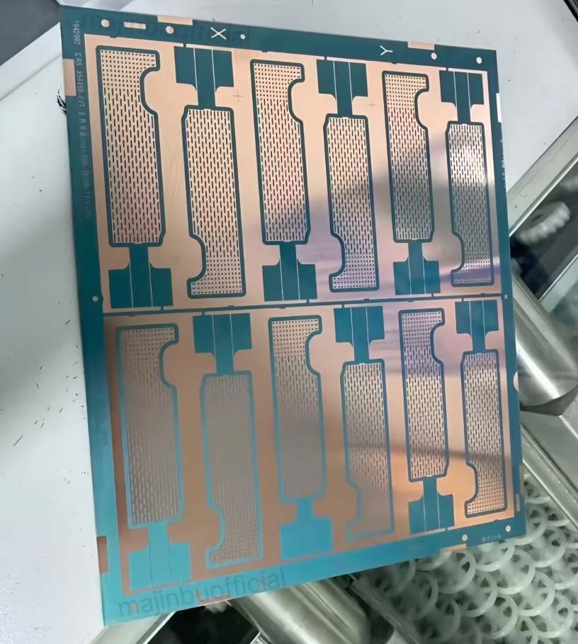 iPhone 17 Pro/Max首发VC均热板,散热表现大幅升级