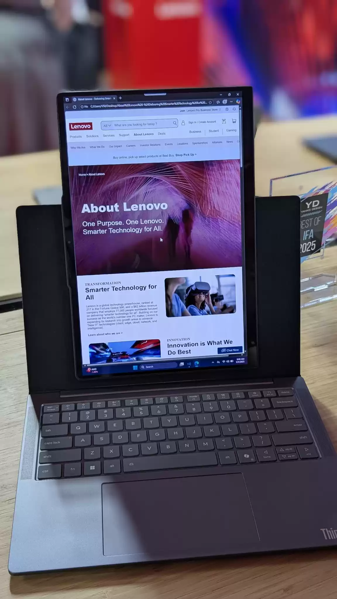 联想发布 ThinkBook VertiFlex 概念笔记本：屏幕可旋转切换横向 / 纵向