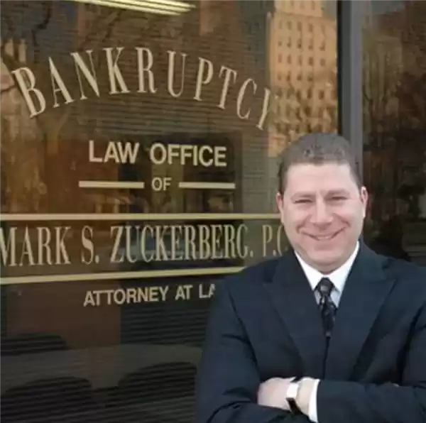 账号被封了4次！扎克伯格起诉扎克伯格