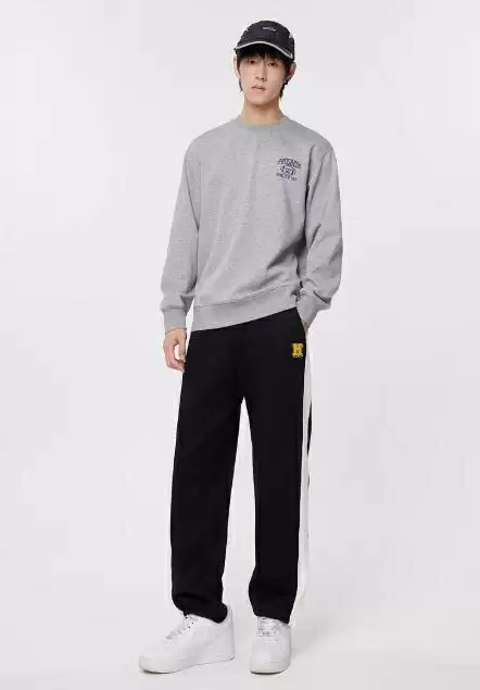 纯色/连帽/加绒款同价:美特斯邦威卫衣33元官方大促(门店249元)