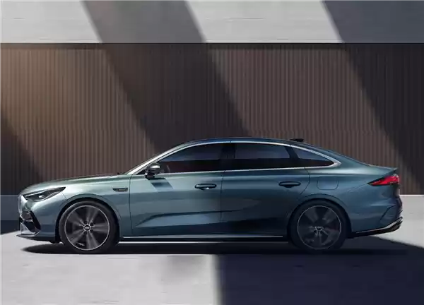 不到10万的“AM吉”来了!吉利银河星耀6首秀:2L级全球最低油耗