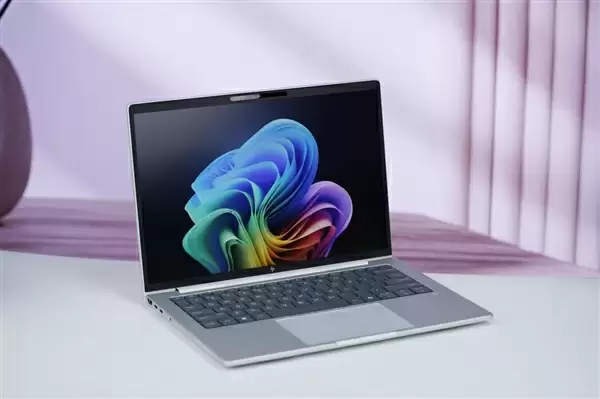 搭载AMD锐龙AI 7 350处理器!惠普EliteBook 8 G1a 14笔记本图赏