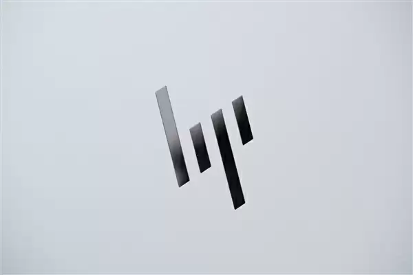 搭载AMD锐龙AI 7 350处理器!惠普EliteBook 8 G1a 14笔记本图赏