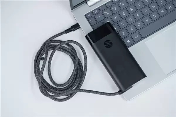 搭载AMD锐龙AI 7 350处理器!惠普EliteBook 8 G1a 14笔记本图赏