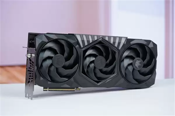 最强非公版！影驰RTX 5070 Ti HOF OC LAB黑魂X显卡图赏