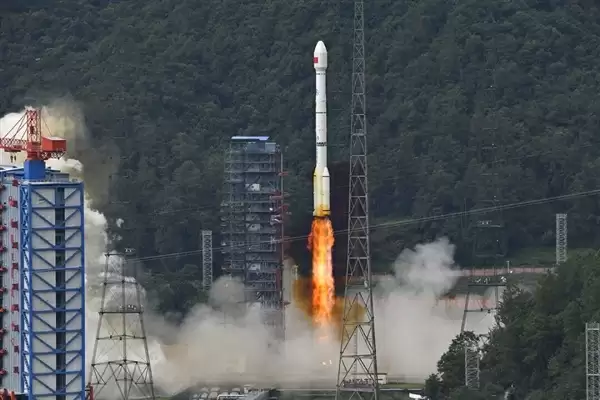 时隔9年半再次联手：长三丙火箭＋远征一号上面级发射试验二十九号卫星