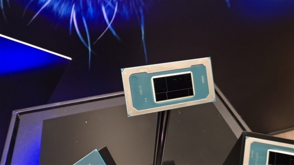 确认64GB大内存！Intel Panther Lake笔记本电脑主板现身