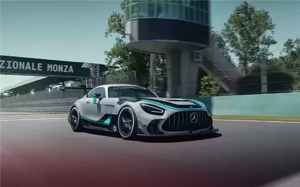 售价超560万 “迄今最强”AMG GT登场:4.0升双涡轮V8!