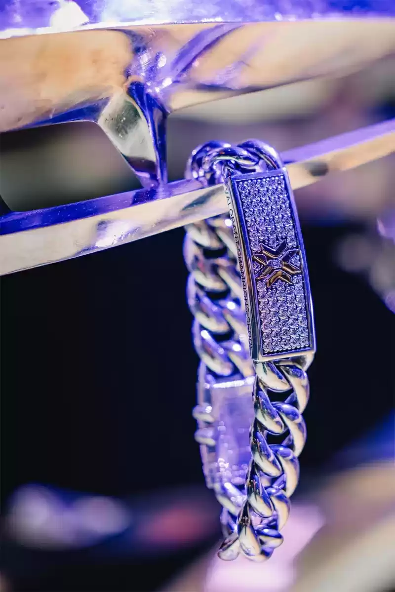 2025巴黎全球冠军赛终极指南：16强双败赛制+天价MVP手链，观赛福利法棍喷漆免费领！