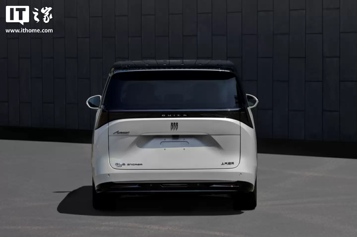 上汽通用别克至境世家 PHEV 实车谍照曝光：提供插电 / 纯电版本，有望年内发布