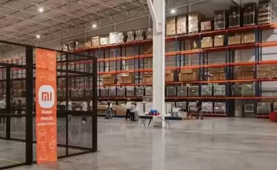 “中远海运 + 小米”最新跨界合作落地巴拿马，手机仓覆盖中美洲及南美市场