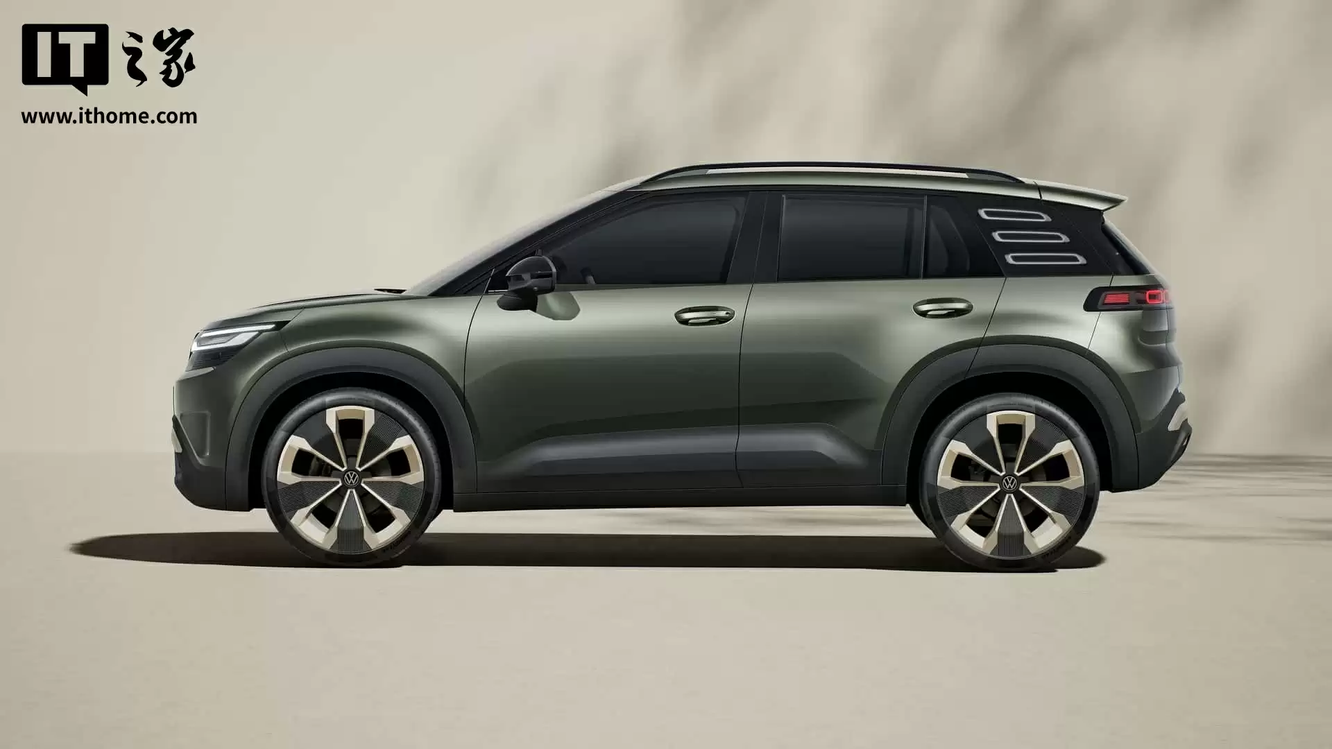 大众 ID. Cross 概念车亮相：定位入门电动 SUV，明年量产