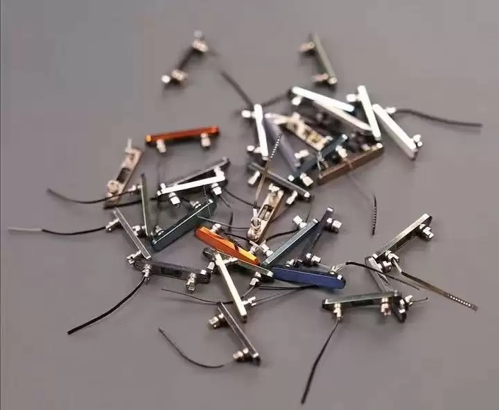 iPhone 17相机按钮曝光 iPhone 16价比老人机果粉直呼不敢看！