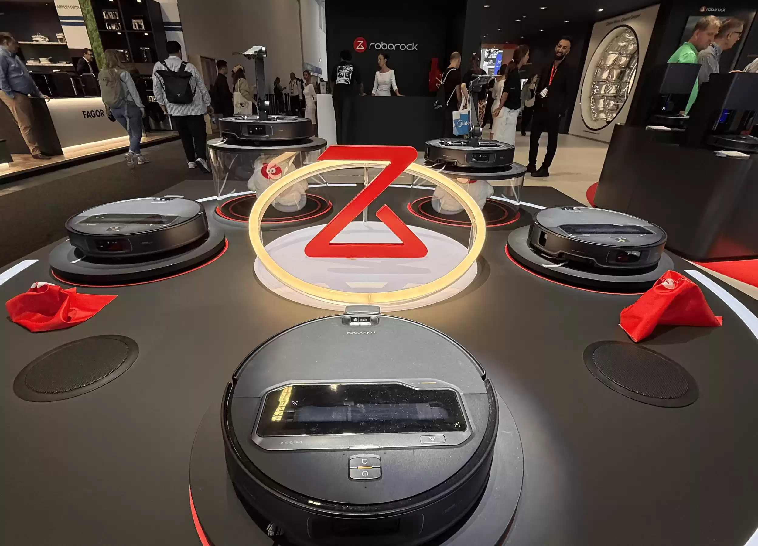 \ Wec h a tIMG5975.webp