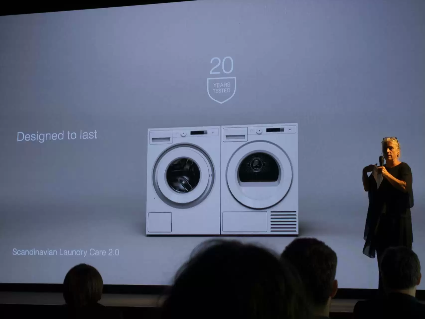 \ Wec h a tIMG446.webp