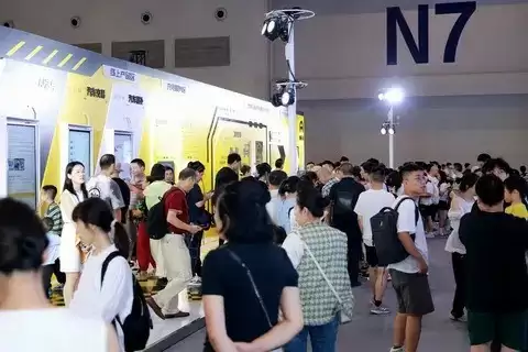 2025智博会重庆启幕,携手共绘智能汽车与AI新图景