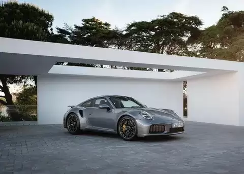 新款911 Turbo S上市，硬顶敞篷双版本，起售价272.8万起