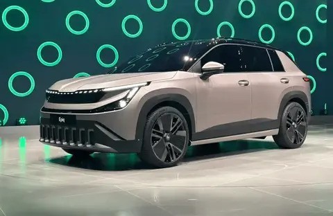 斯柯达Epiq概念车亮相，小型纯电SUV设计引关注