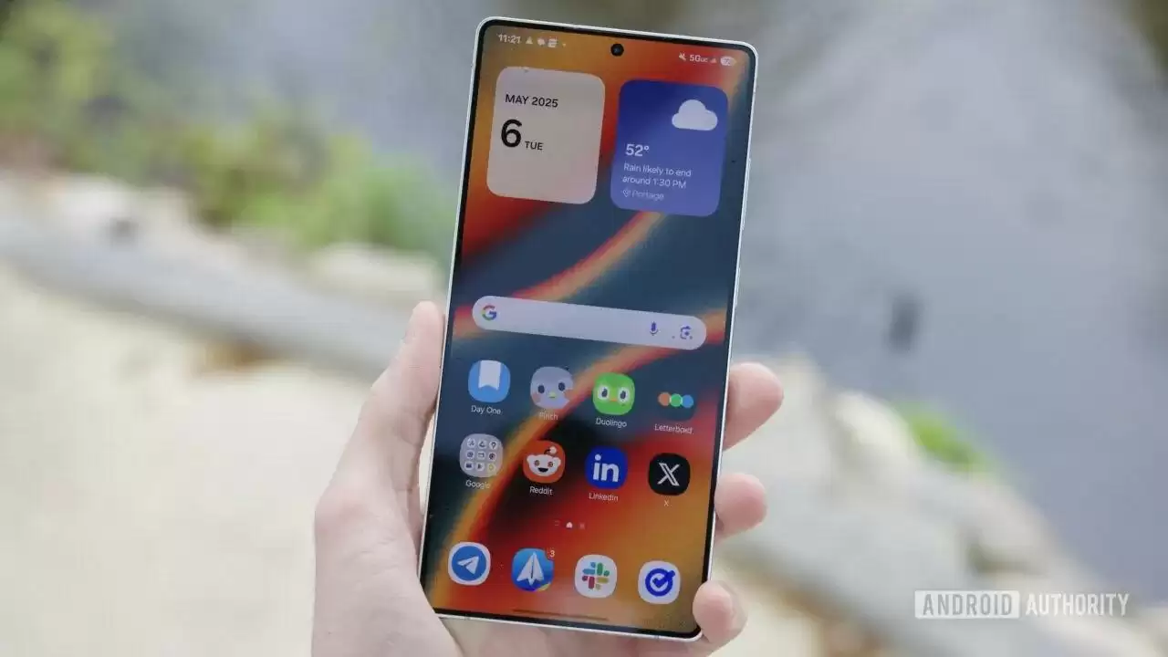 三星S26 Ultra手机被曝  前辈机皇跌至白菜价星粉直呼买早了！