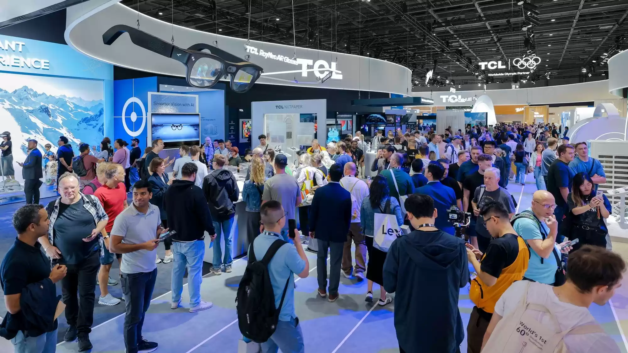 从中国领先到欧洲高端之选：TCL以AI与健康创新产品亮相IFA 2025