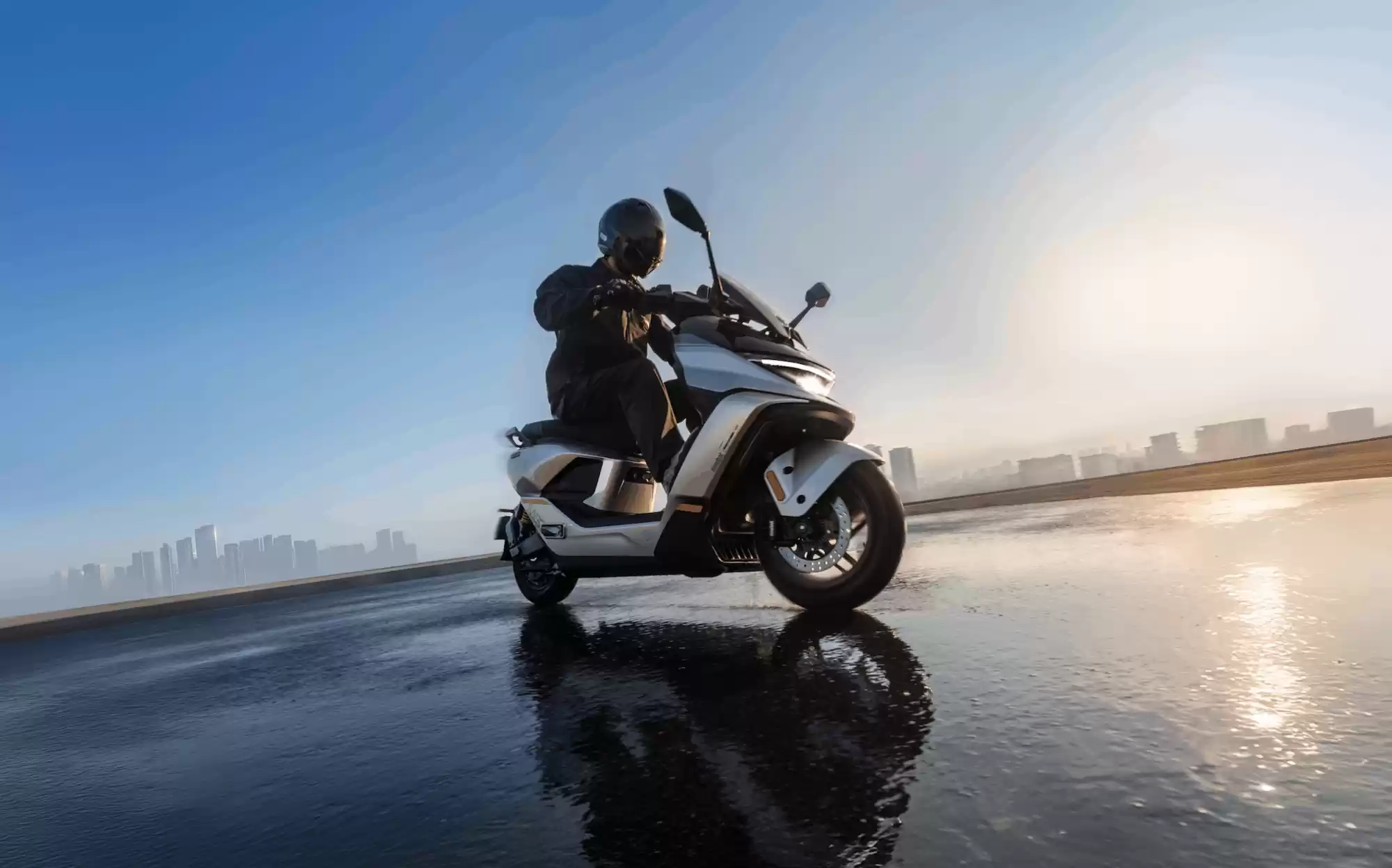 九号电动车国内出货量突破900万台，再破行业增长新纪录