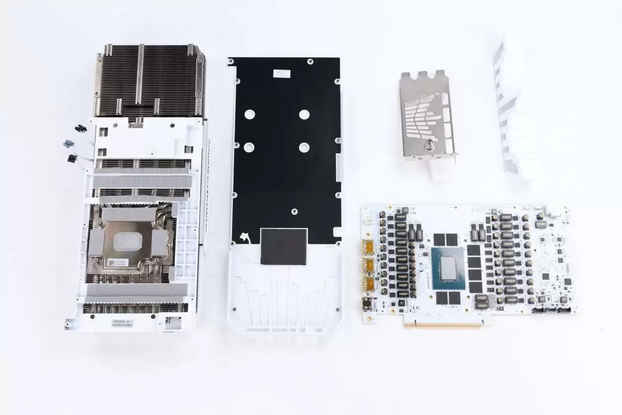 影驰RTX5080 HOF OC LAB Deluxe-X 开箱 纯白旗舰，王者归来