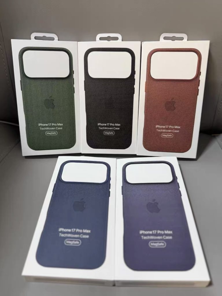 苹果 iPhone 17 系列手机官配“斜挎肩带”曝光：磁吸接口、可配 TechWoven 保护壳