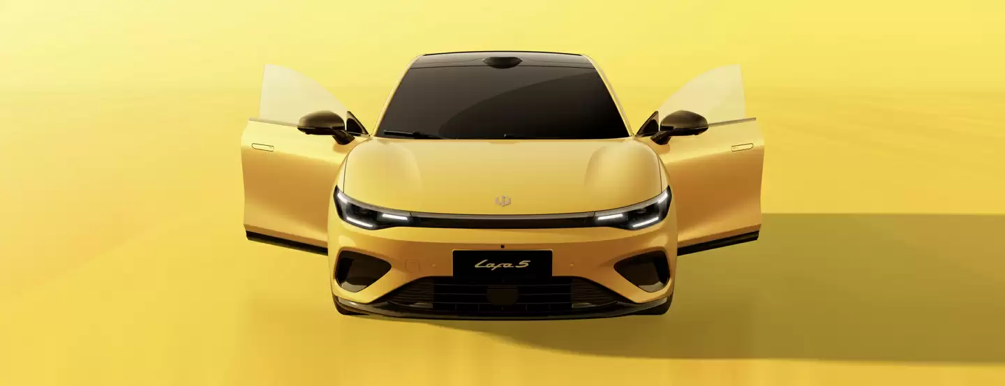 零跑 Lafa5 全球首秀：定位高颜值运动轿跑，今年 Q4 发布