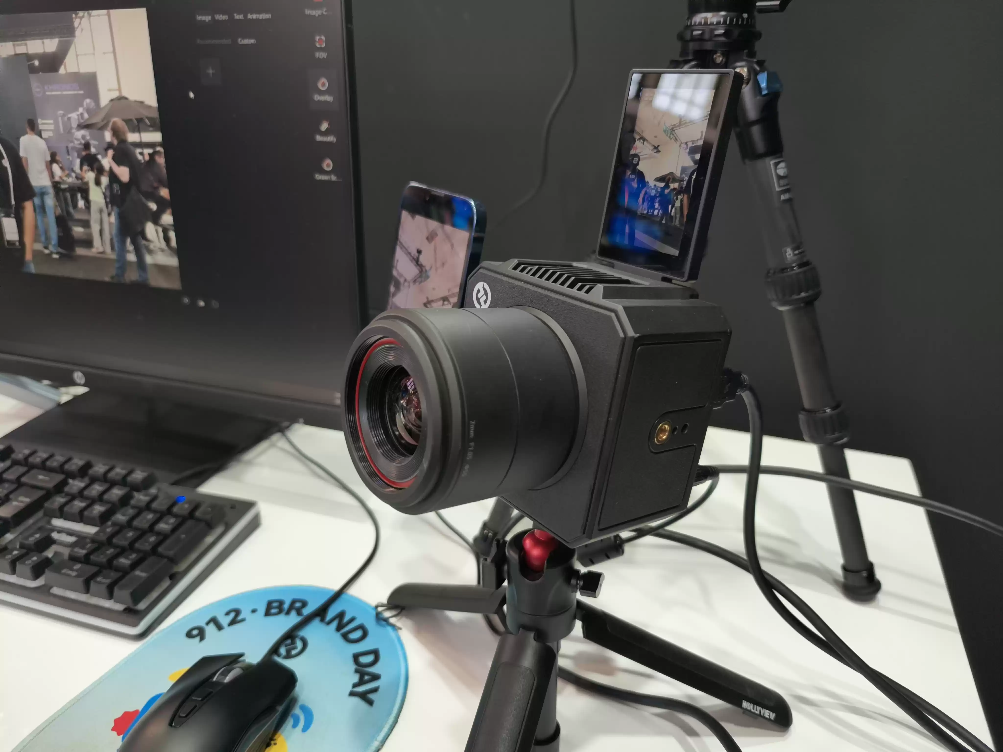 \ Wec h a tIMG1585.webp