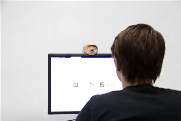 惊悚感拉满！德国设计出仿人眼摄像头：像真人一样盯着看