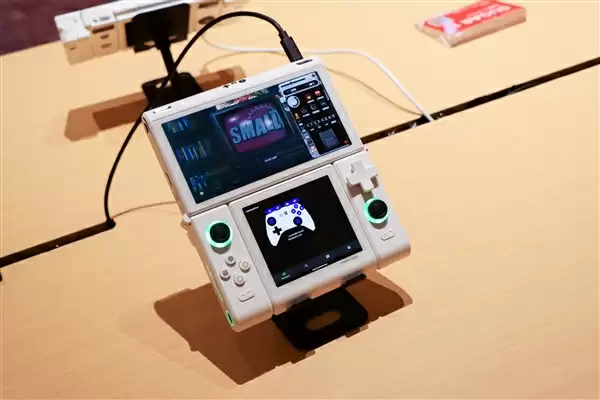 壹号本新品三连发！三合一PC、能变形的掌机、还有外置显卡坞