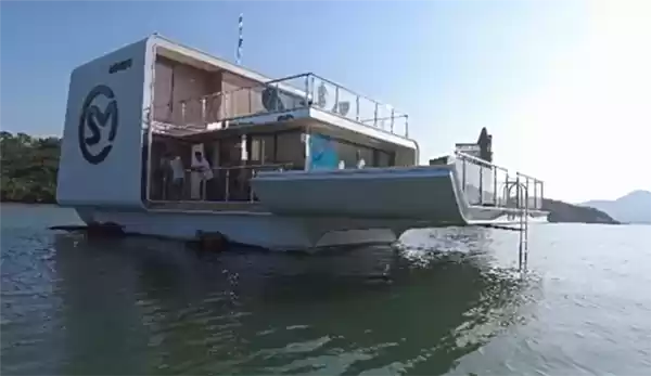 超万人围观!一超大游艇30万起拍 工作人员:没动力了直降397万元