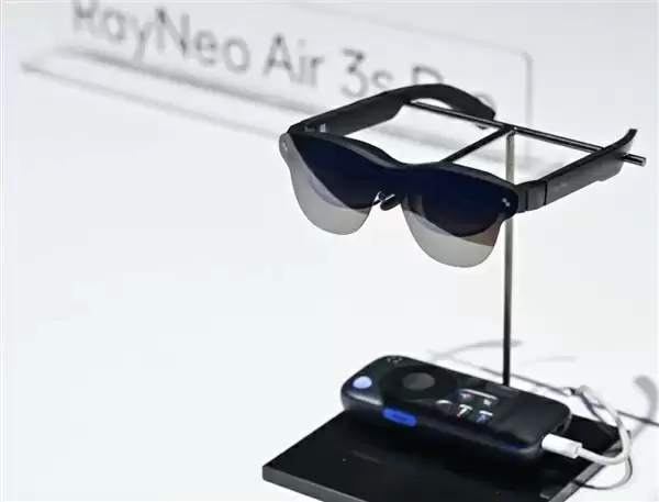 “音响界劳斯莱斯”加持：全球第一的雷鸟这次要给AR眼镜行业一点震撼了