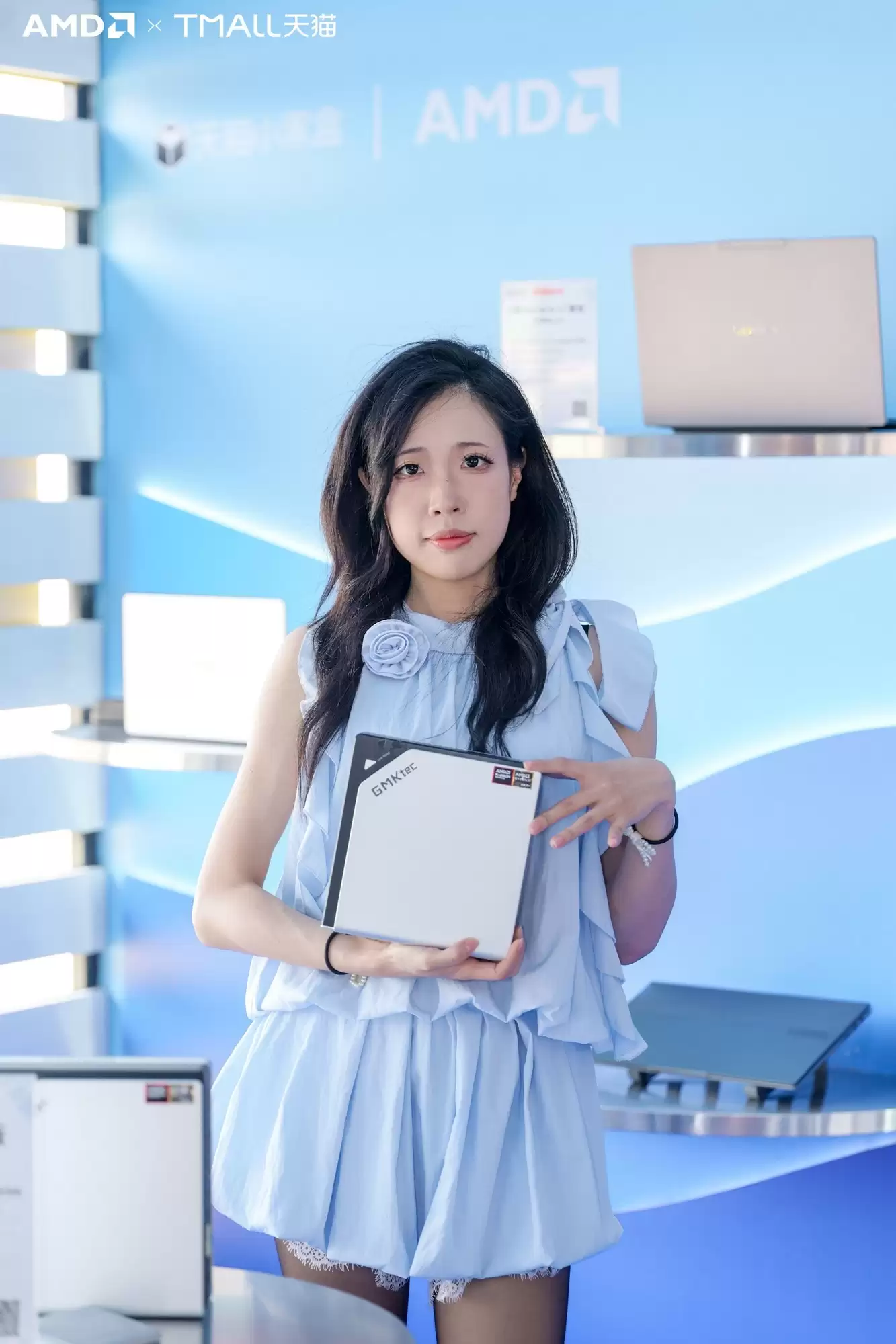 极摩客×AMD×天猫小黑盒×TaoBao Design发起梦中潮汐时刻AIGC电影创作者大赛