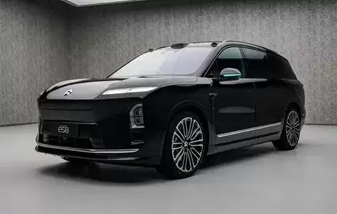 蔚来ES8预售开启，定价策略与市场表现引关注