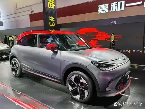 smart携EHD超级电混系统入局，挑战增程式技术引领新能源竞争新风潮