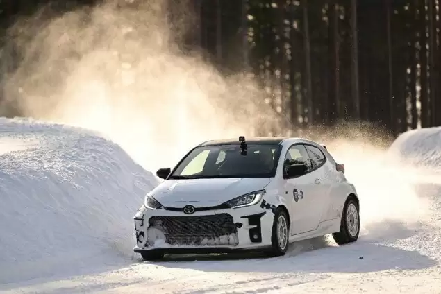 致敬时代记录者，尼康助力新闻工作者捕捉真相