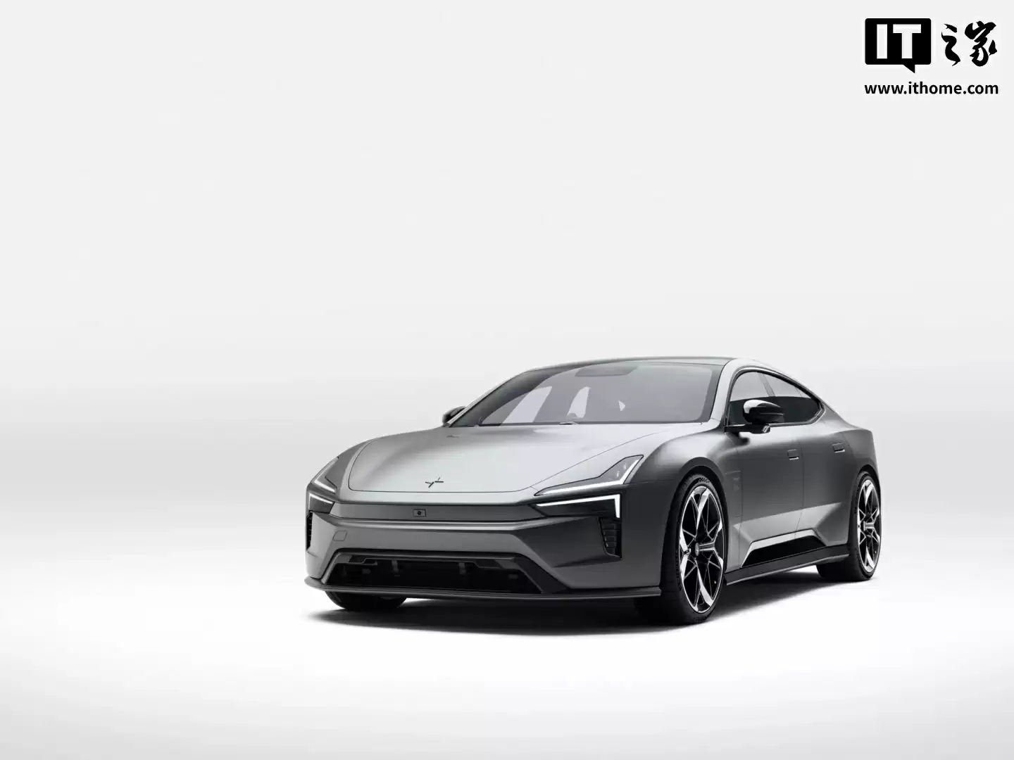 极星 5 正式发布:对标保时捷 Taycan,续航最高 670 公里