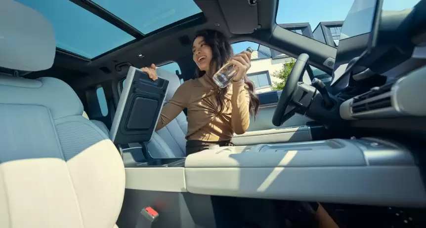 比亚迪“大五座天花板”方程豹钛 7 火爆上市，售价 17.98 万元起