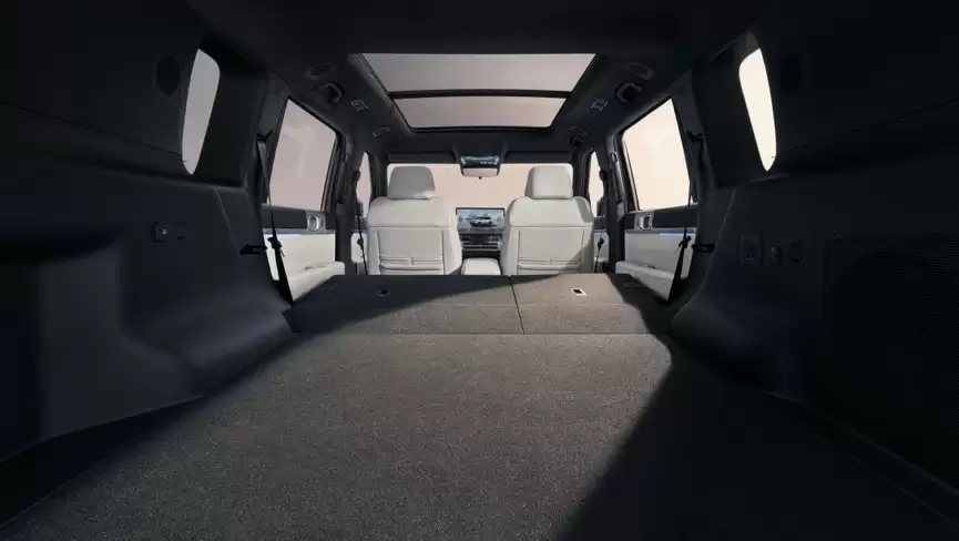 比亚迪“大五座天花板”方程豹钛 7 火爆上市，售价 17.98 万元起