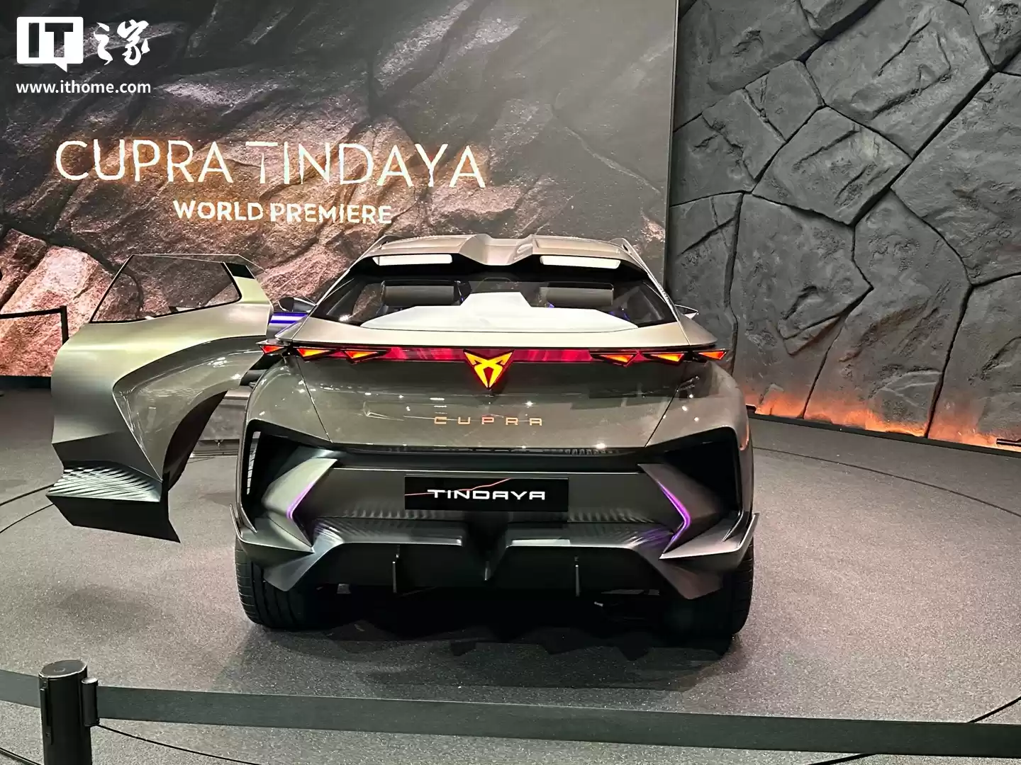 西雅特 Cupra 发布 Tindaya 概念车：对开门设计，外观犀利