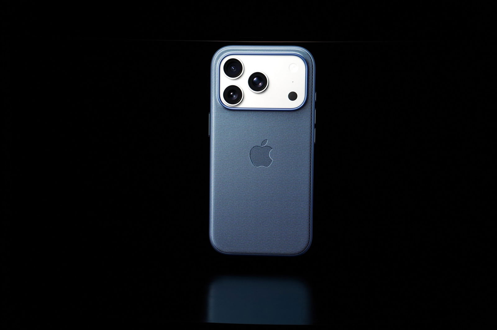 苹果创新环保材质，为 iPhone 17 Pro / Max 推 TechWoven 手机壳