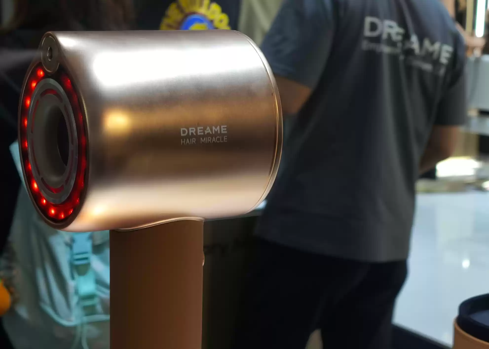 \ wec h a t_2025-09-08_220459_142.webp