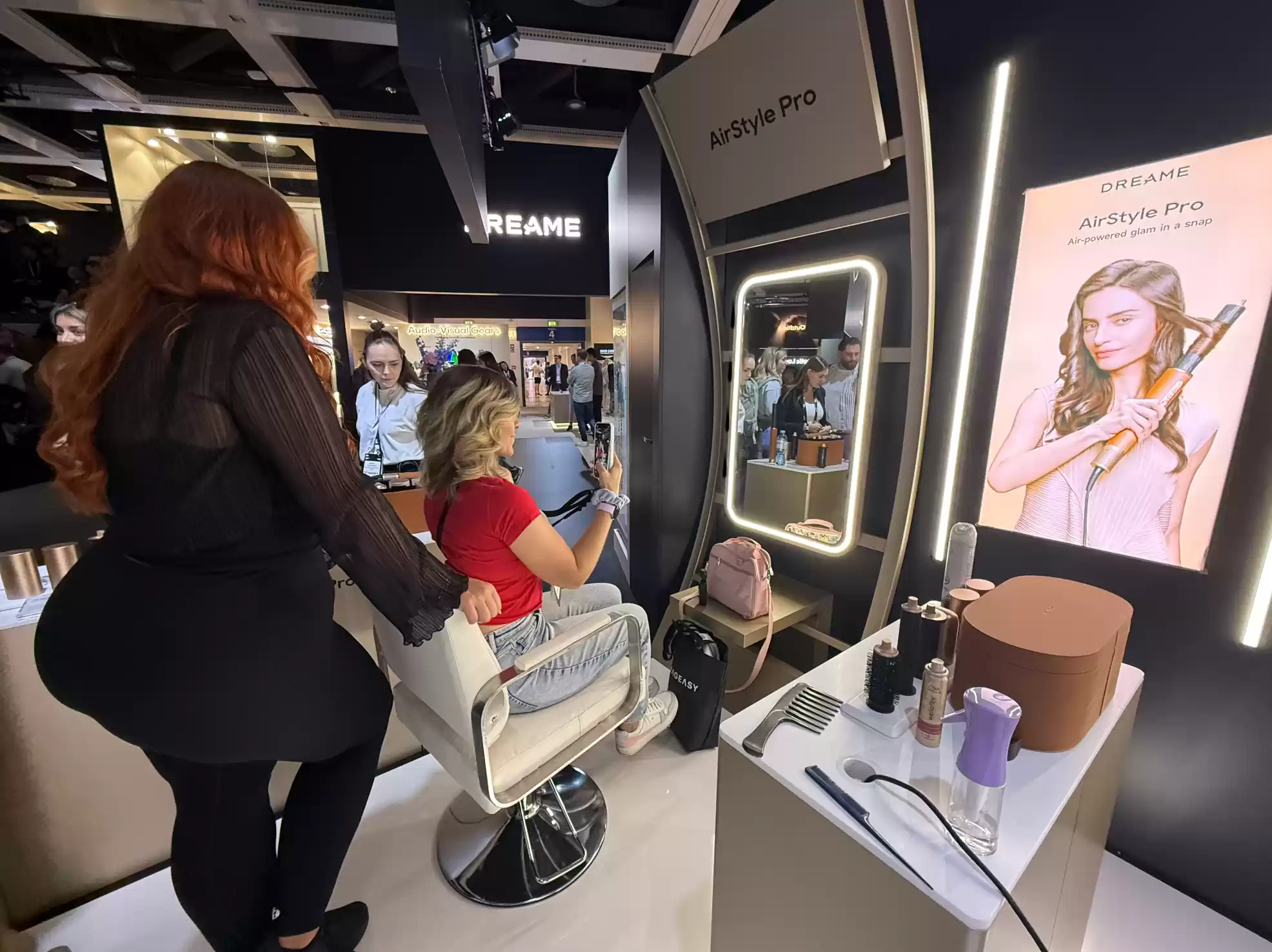 \ wec h a t_2025-09-08_220437_002.webp