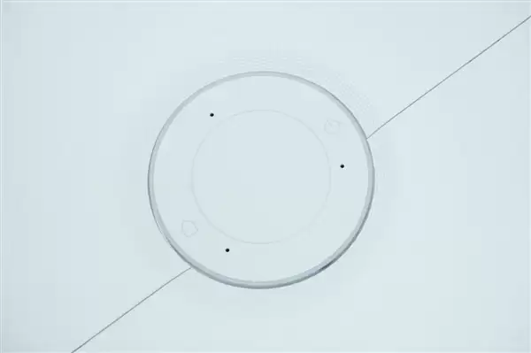 履带式热活水循环洗地！云鲸J6图赏