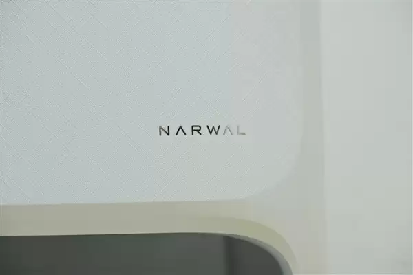 履带式热活水循环洗地！云鲸J6图赏