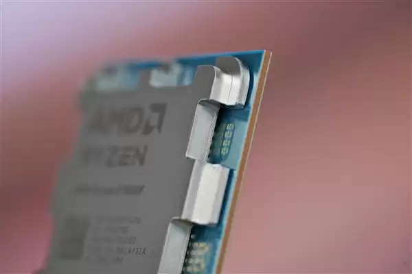 新一代的千元神U！AMD锐龙5 9500F处理器图赏