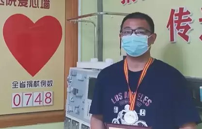 餐厅停供早餐一周却获无数点赞：厨师配型成功 去救白血病病人了