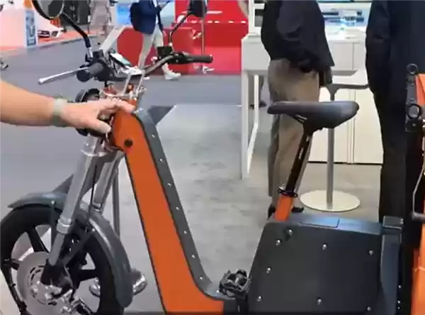 慕尼黑车展惊现电动三蹦子：可换电可模块化 更没有链条